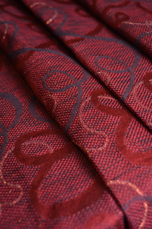 Red Looms