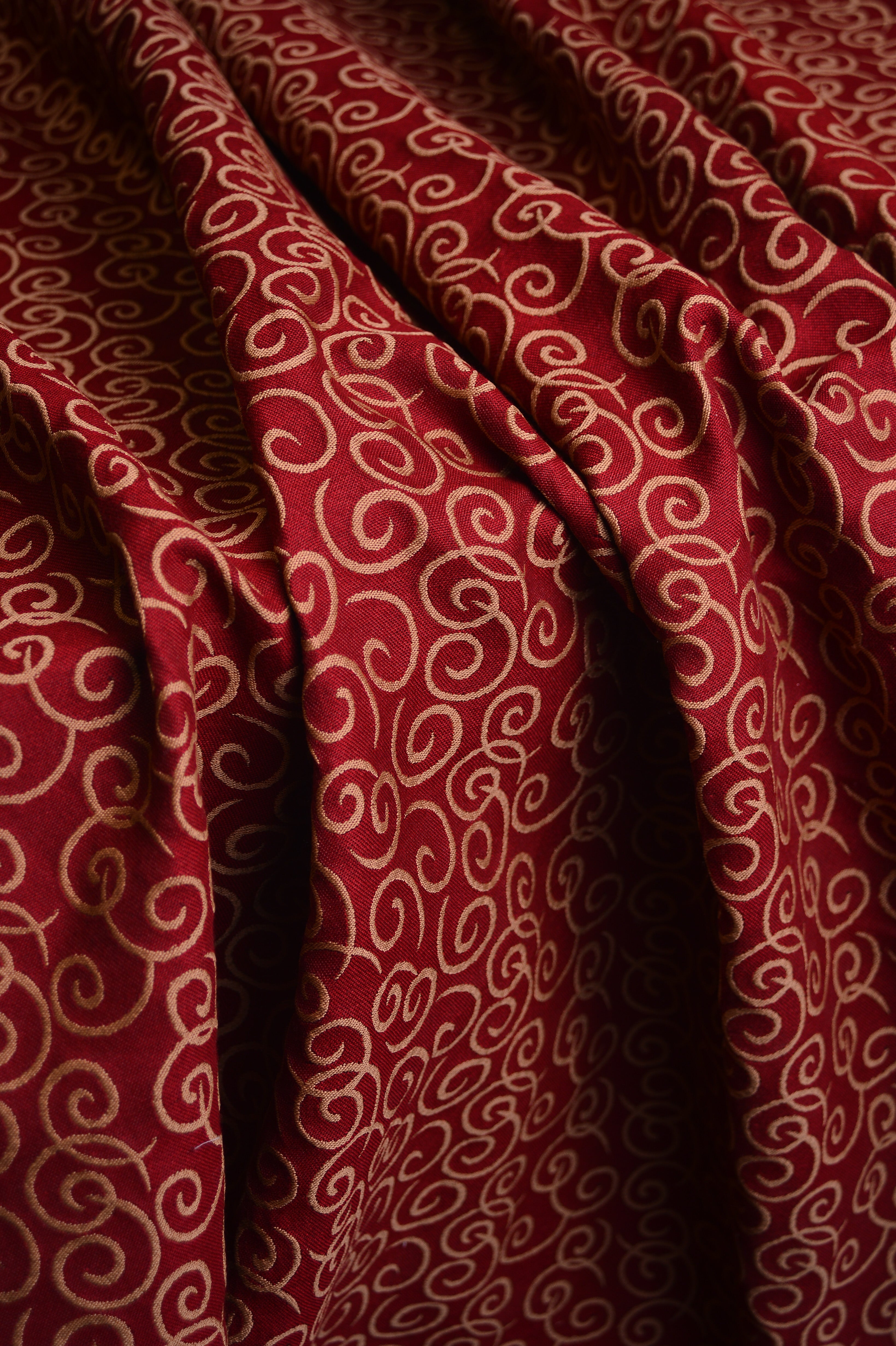 Cascades (Maroon)