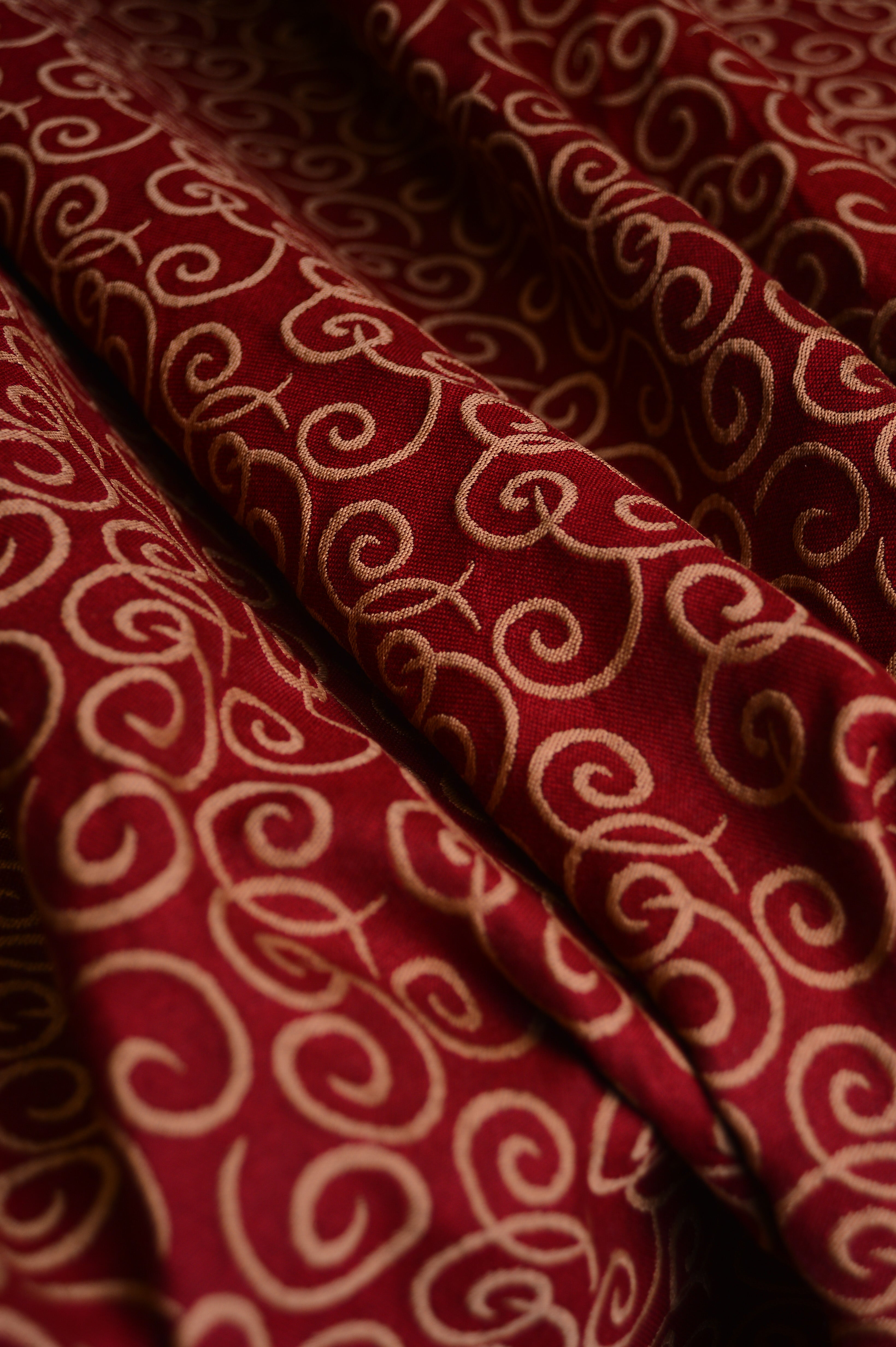 Cascades (Maroon)