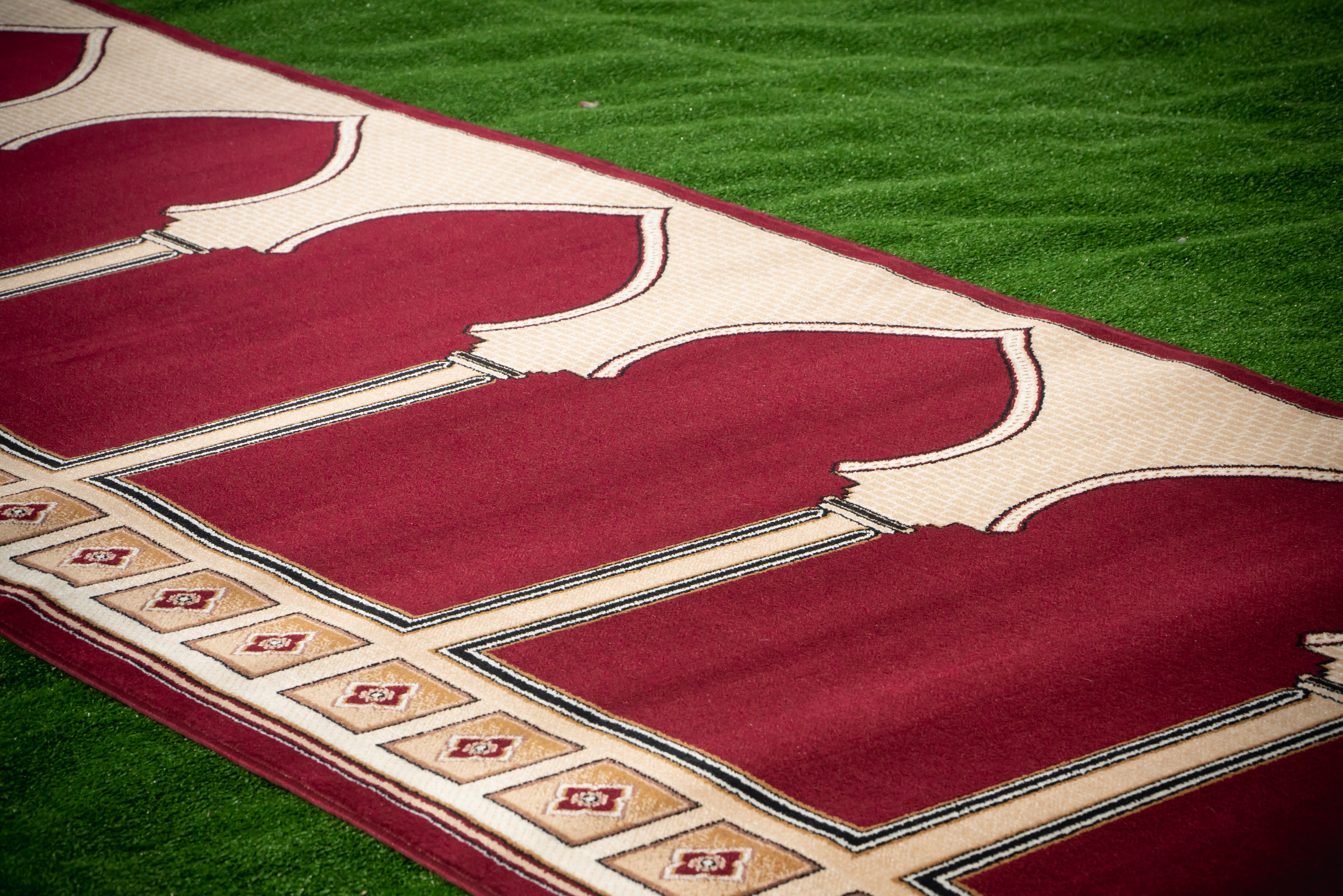 Radiant Islamic Prayer Mat