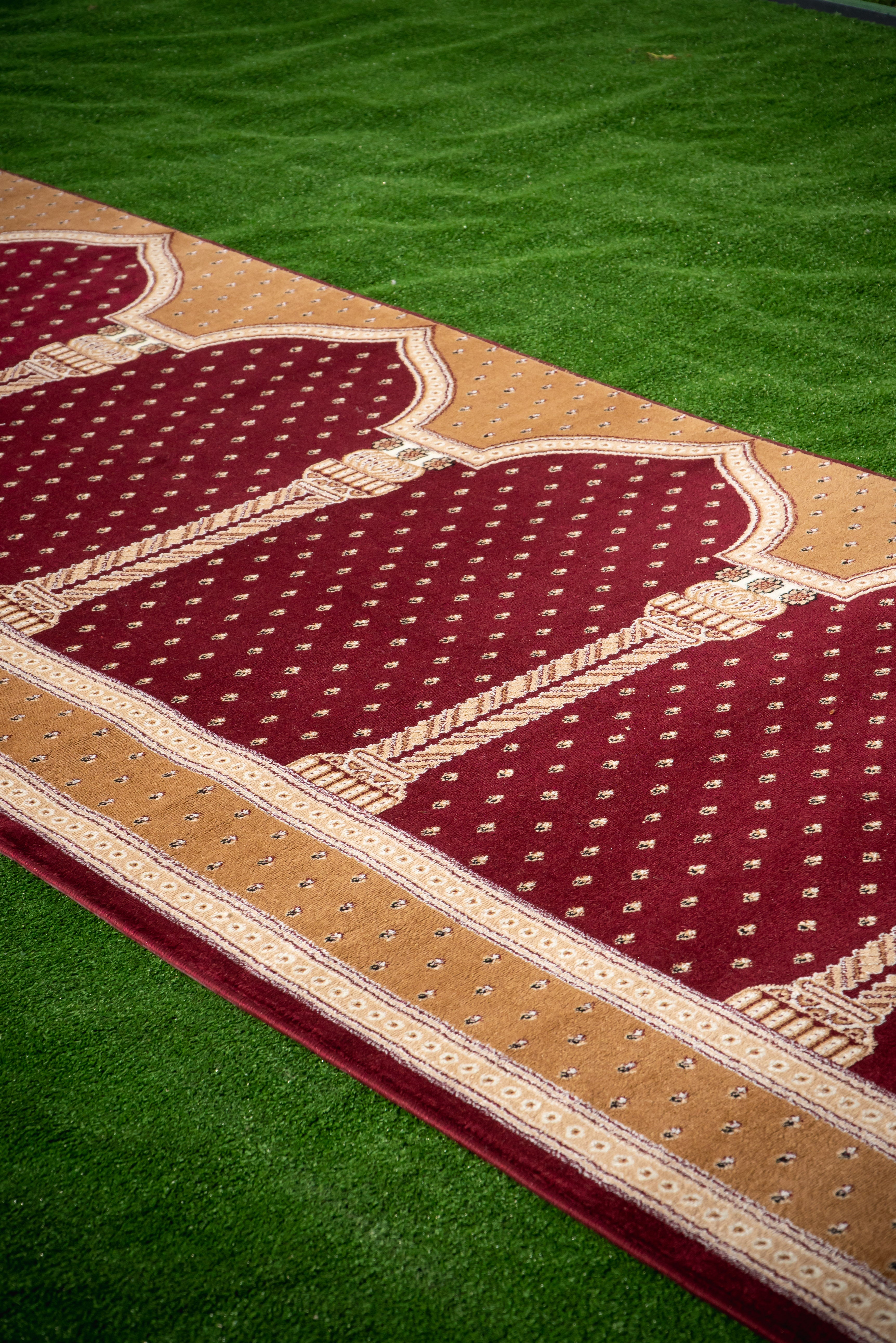 Classic Islamic Prayer Mat