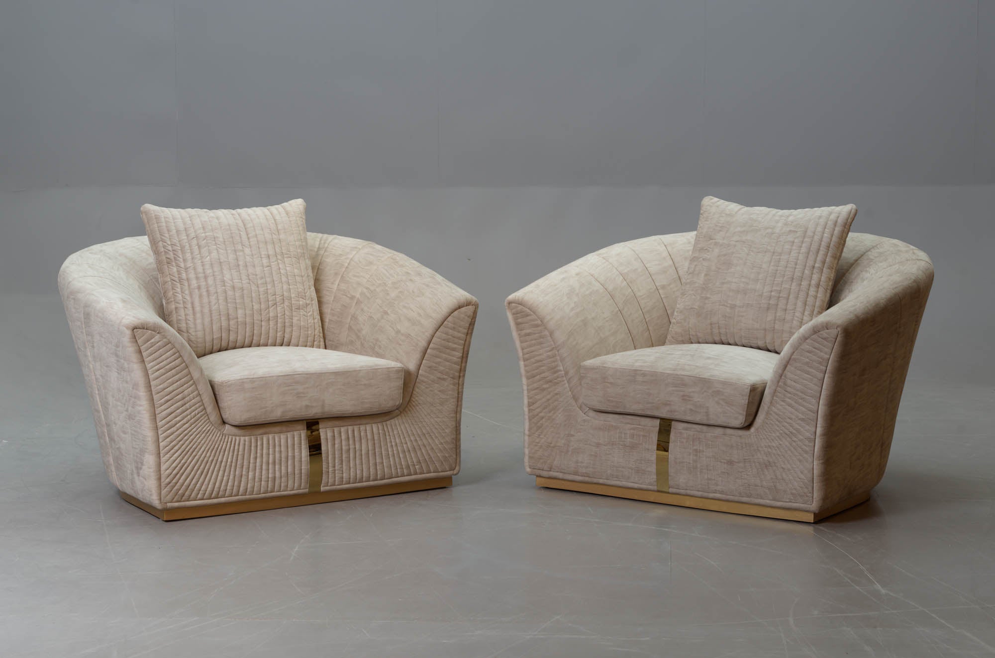 Clive Sofa Set