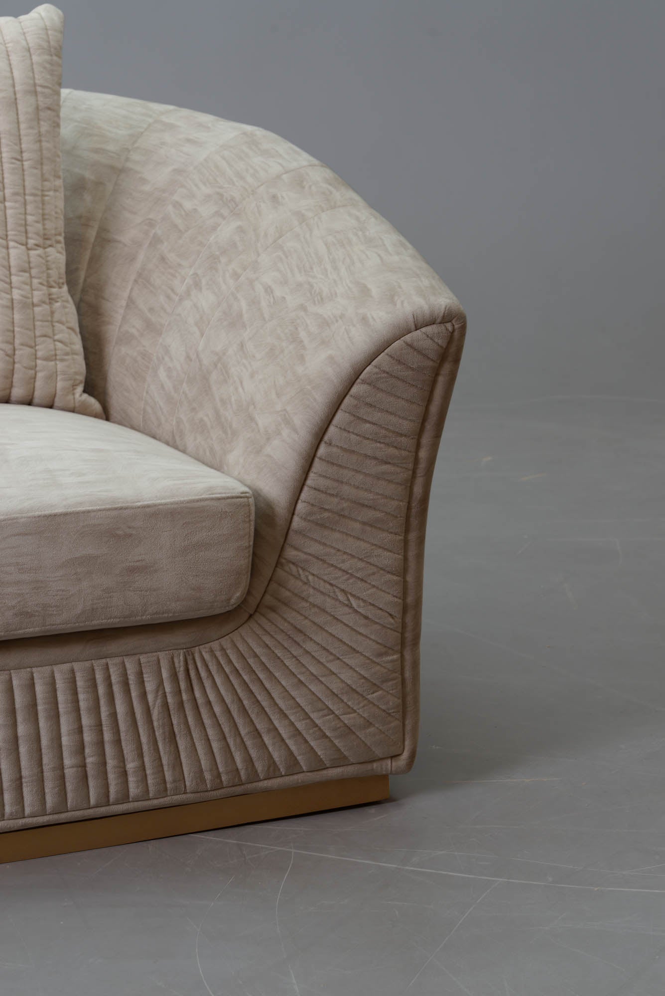 Clive Sofa Set