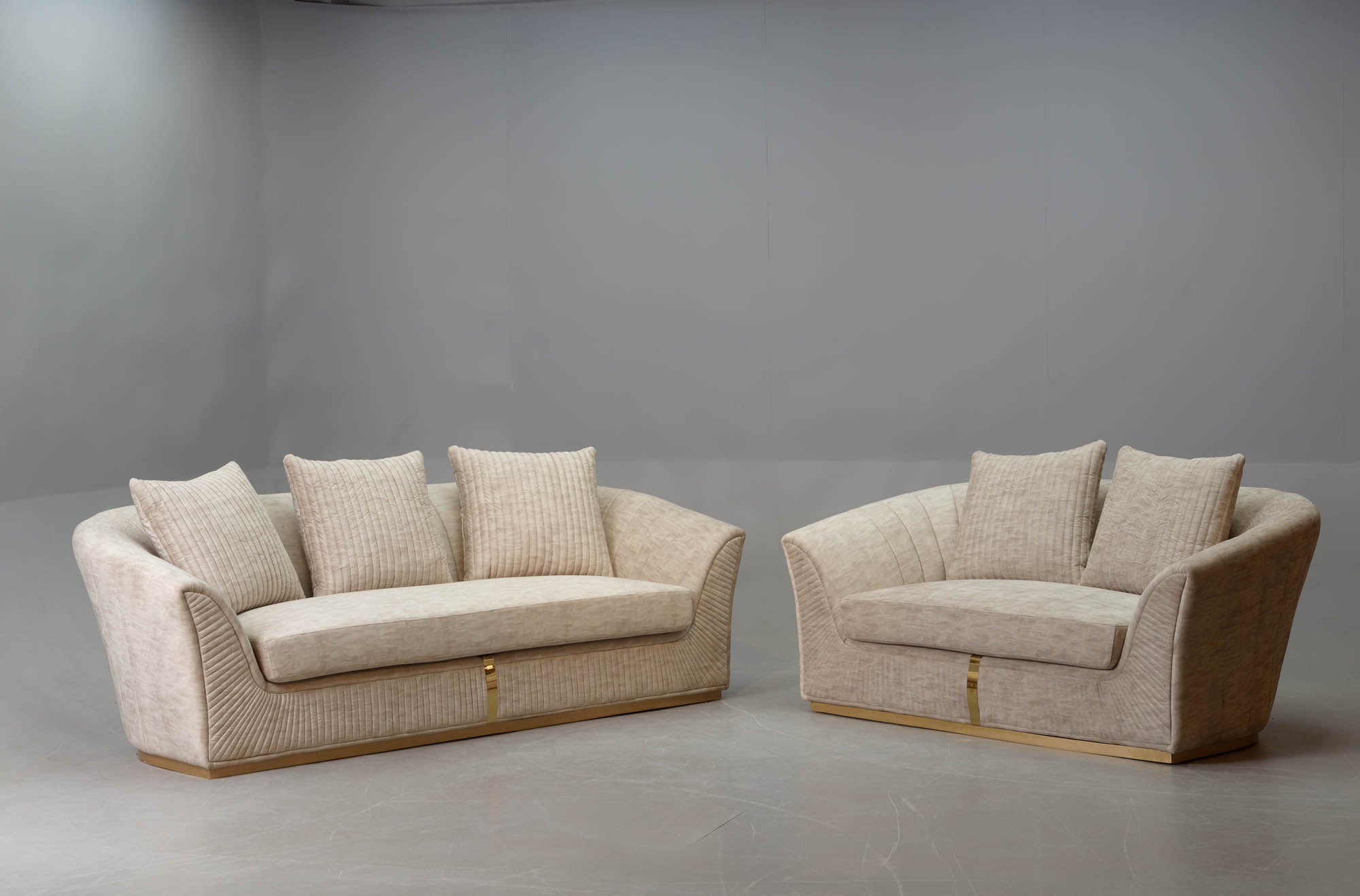 Clive Sofa Set