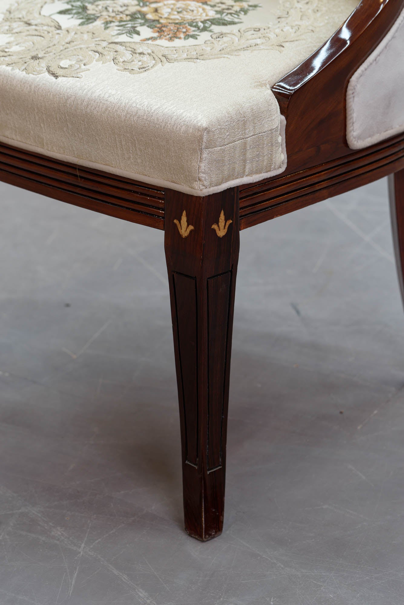 Tudor Dining Table Set