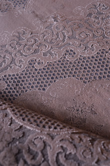 Royal Carving