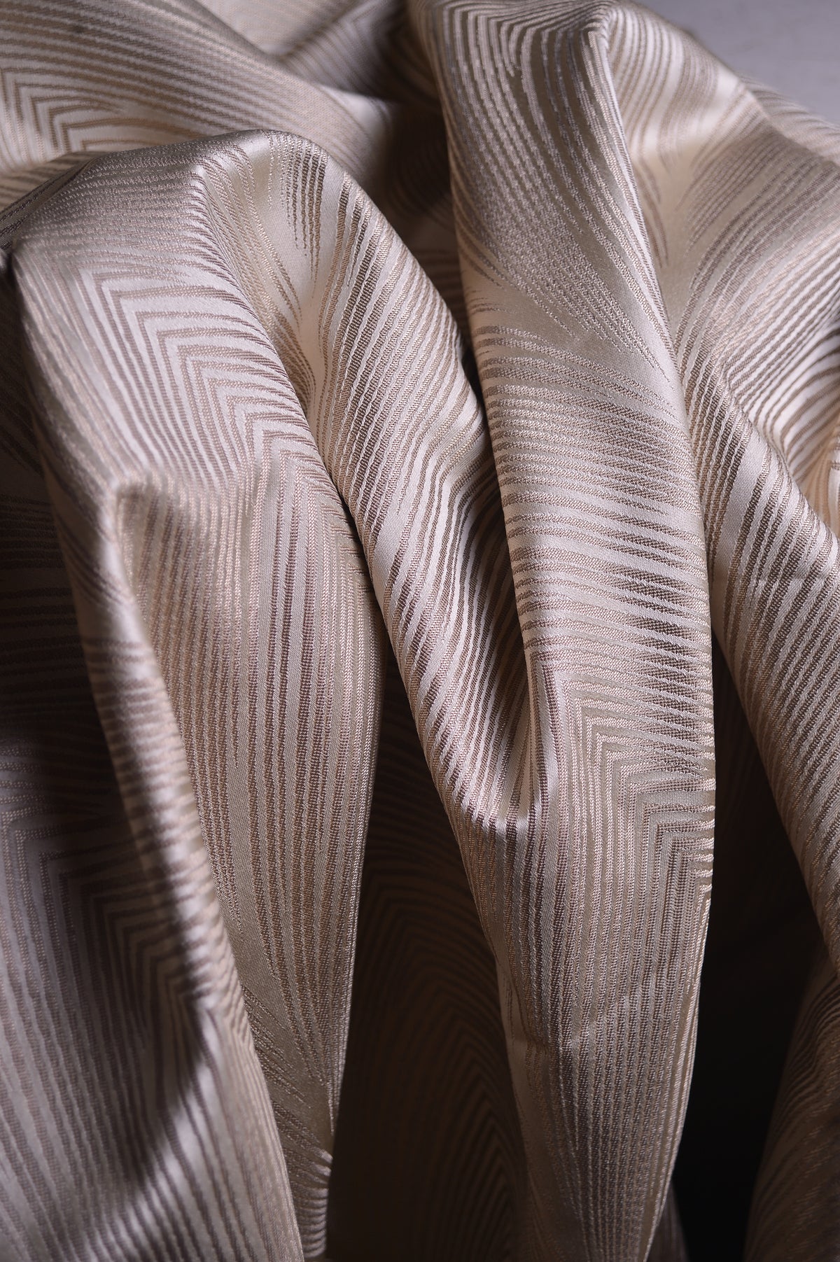 Silk Waves