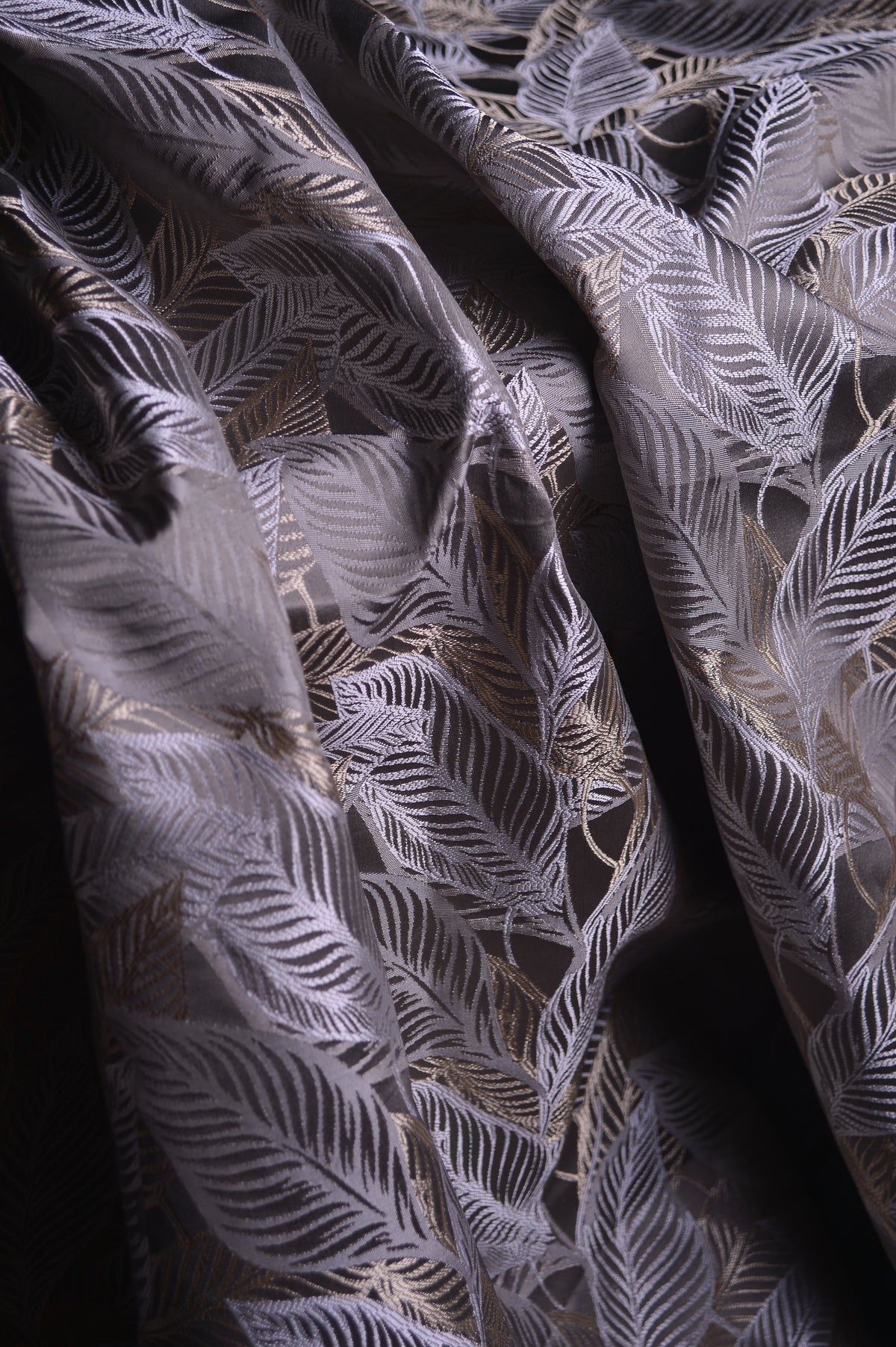 Leafy Allure (Silver)