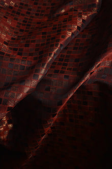 Silk Square